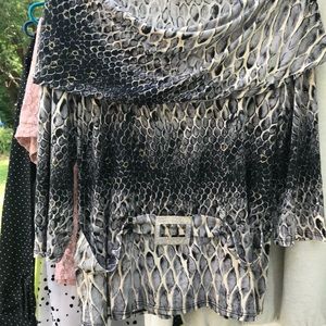Snake Print-Frank Lyman 3/4 sleeve top size L